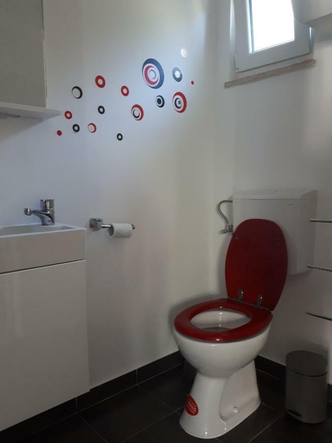 Studio Apartman Splash Pjescana Uvala Bagian luar foto