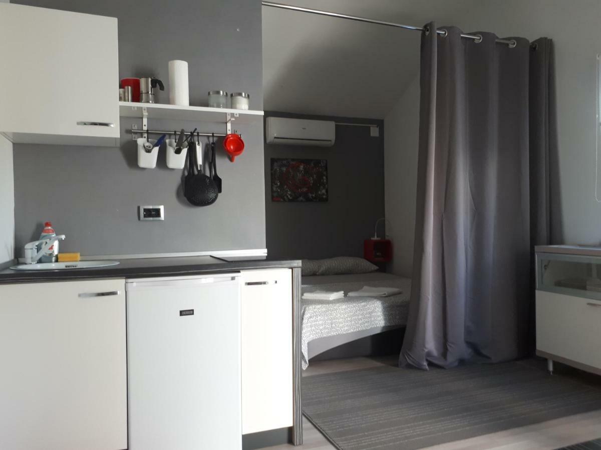 Studio Apartman Splash Pjescana Uvala Bagian luar foto